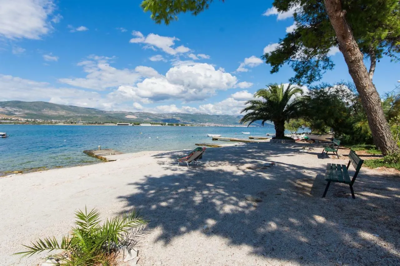 Apartman Maja Trogir 0*,  Croatia