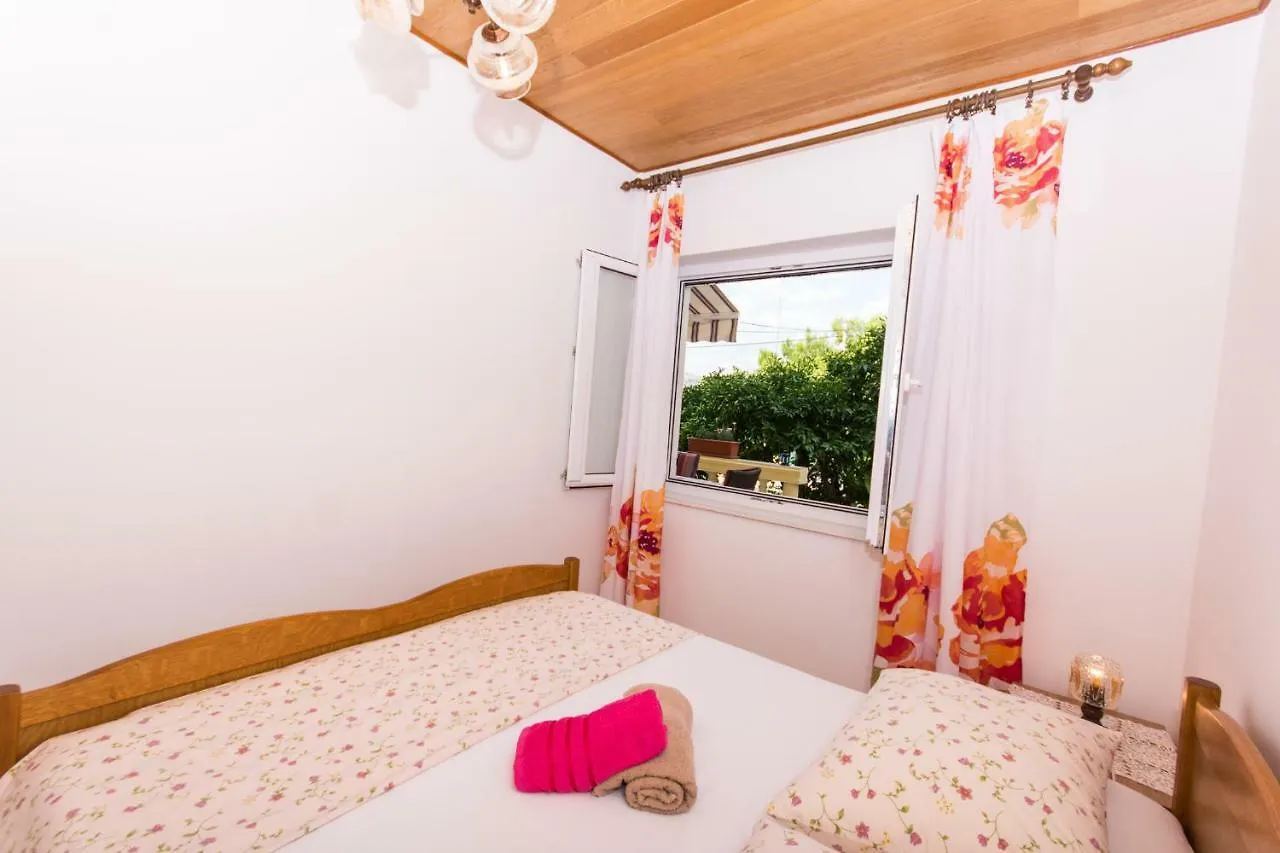 Apartman Maja Trogir 0*,  Croatia
